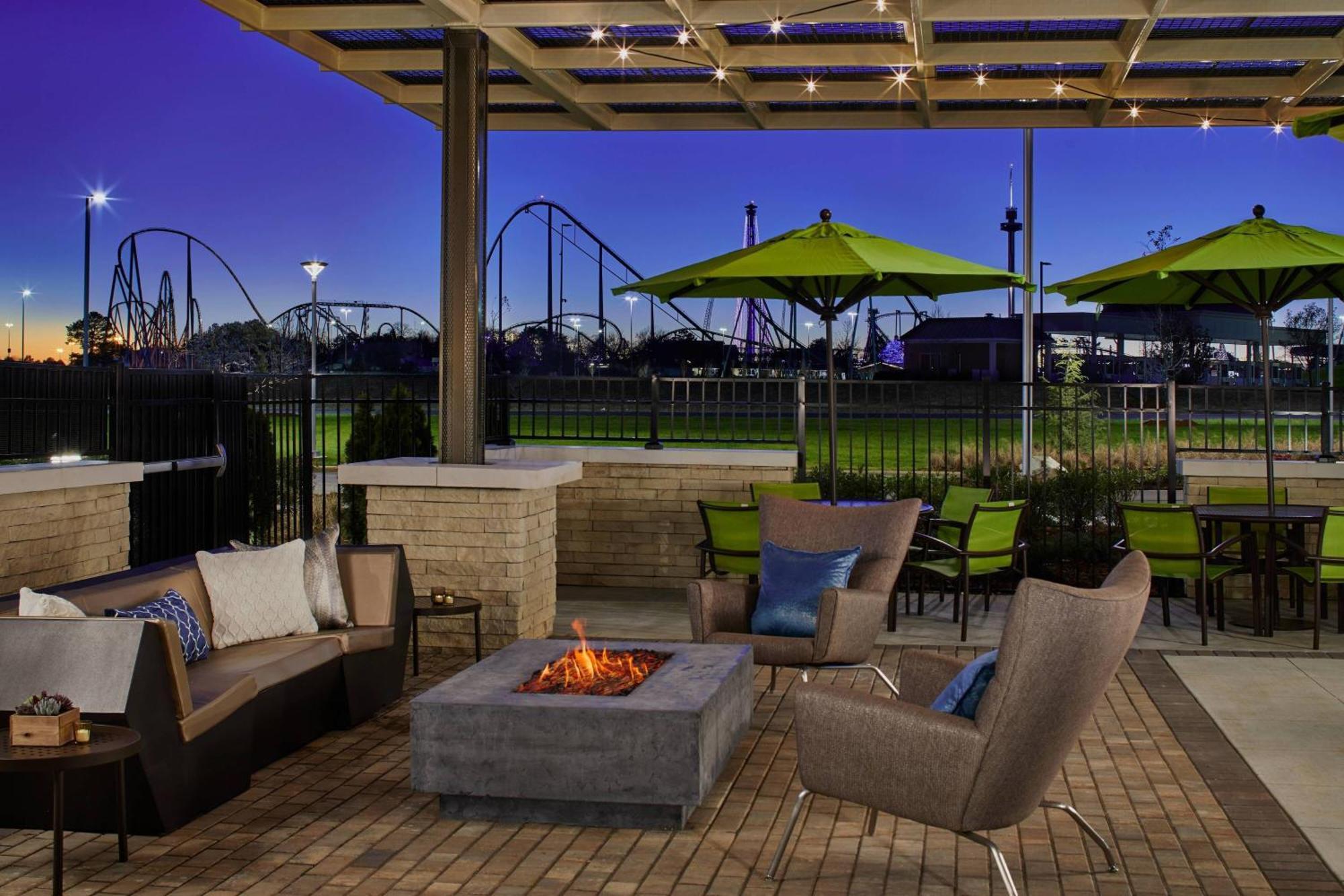 Springhill Suites Charlotte At Carowinds Exterior photo