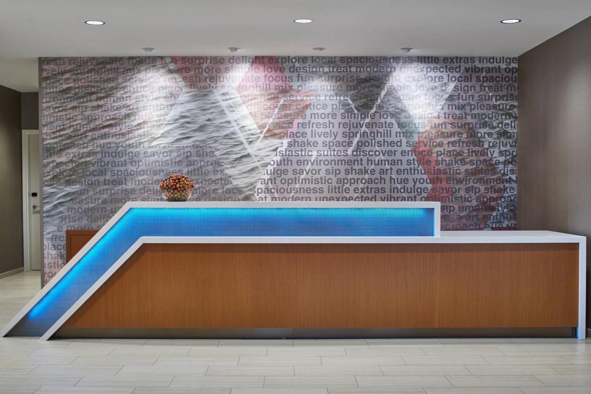 Springhill Suites Charlotte At Carowinds Exterior photo